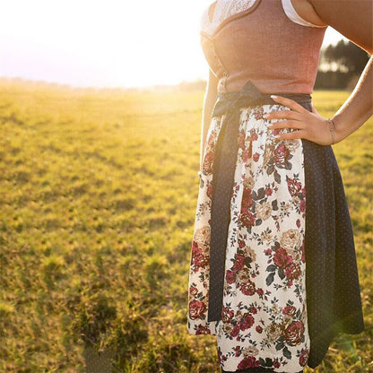 Oktoberfest Damen Rosa Dirndlkleid mit gepunkteter Schürze 5