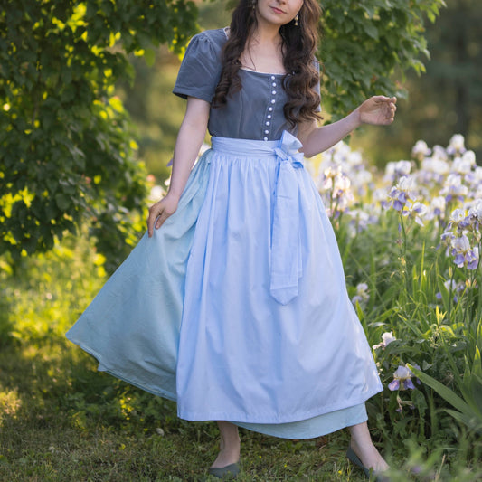 Oktoberfest Klassisches Dirndlkleid mit Schürze 0