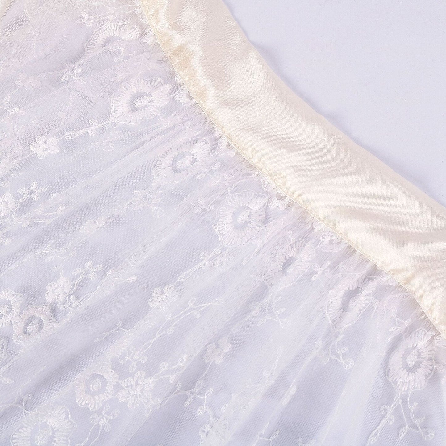 Oktoberfest Kostüm Blaues Dirndlkleid mit Bluse und Spitzenschürze 7