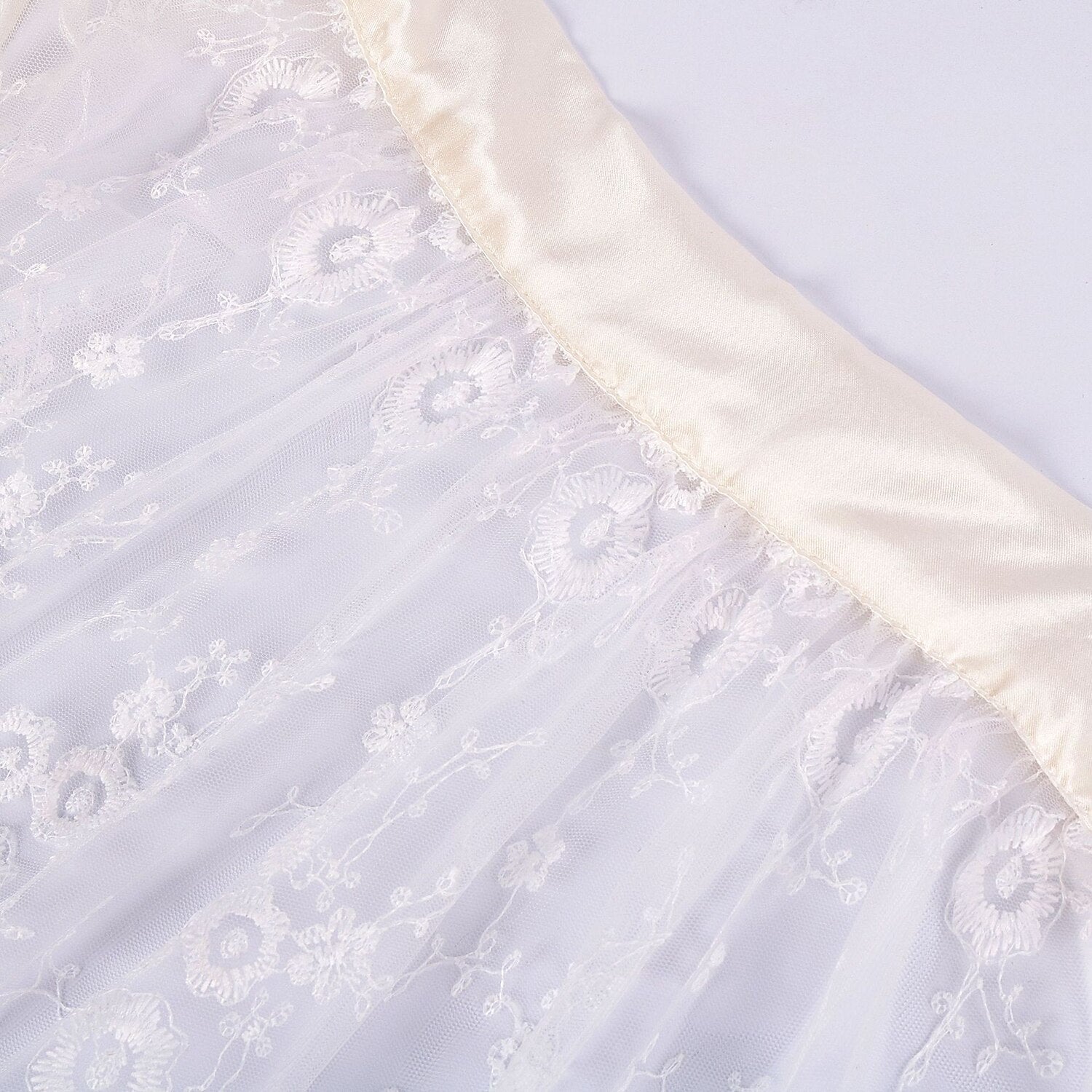 Oktoberfest Kostüm Blaues Dirndlkleid mit Bluse und Spitzenschürze 7