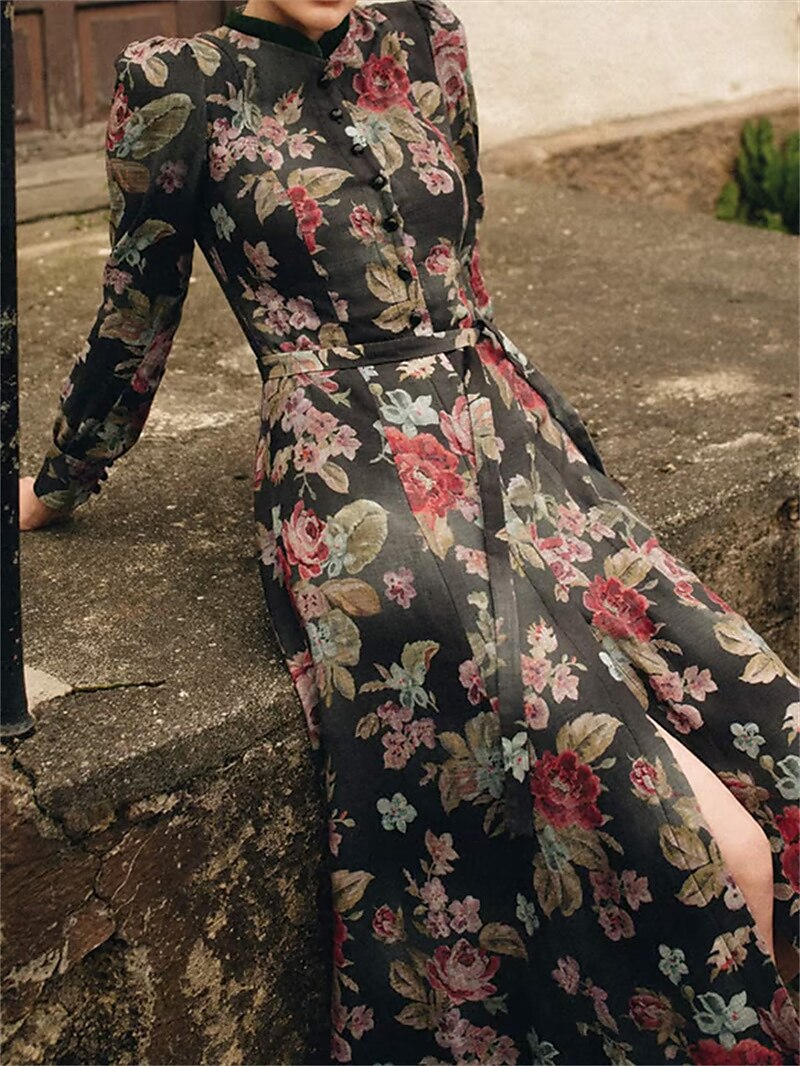 Oktoberfest Schwarzes geblümtes Vintage Dirndlkleid mit Schürze 1