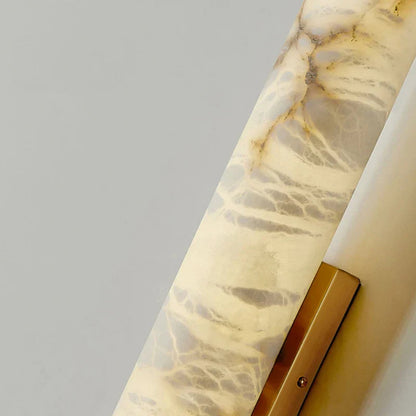 OpalAura – Elegante Marmor-Wandleuchte 7