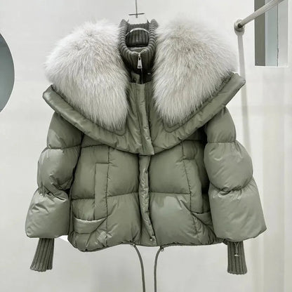 Oslo | Damen Kurzmantel mit wattierter Kapuze für den Winter 1