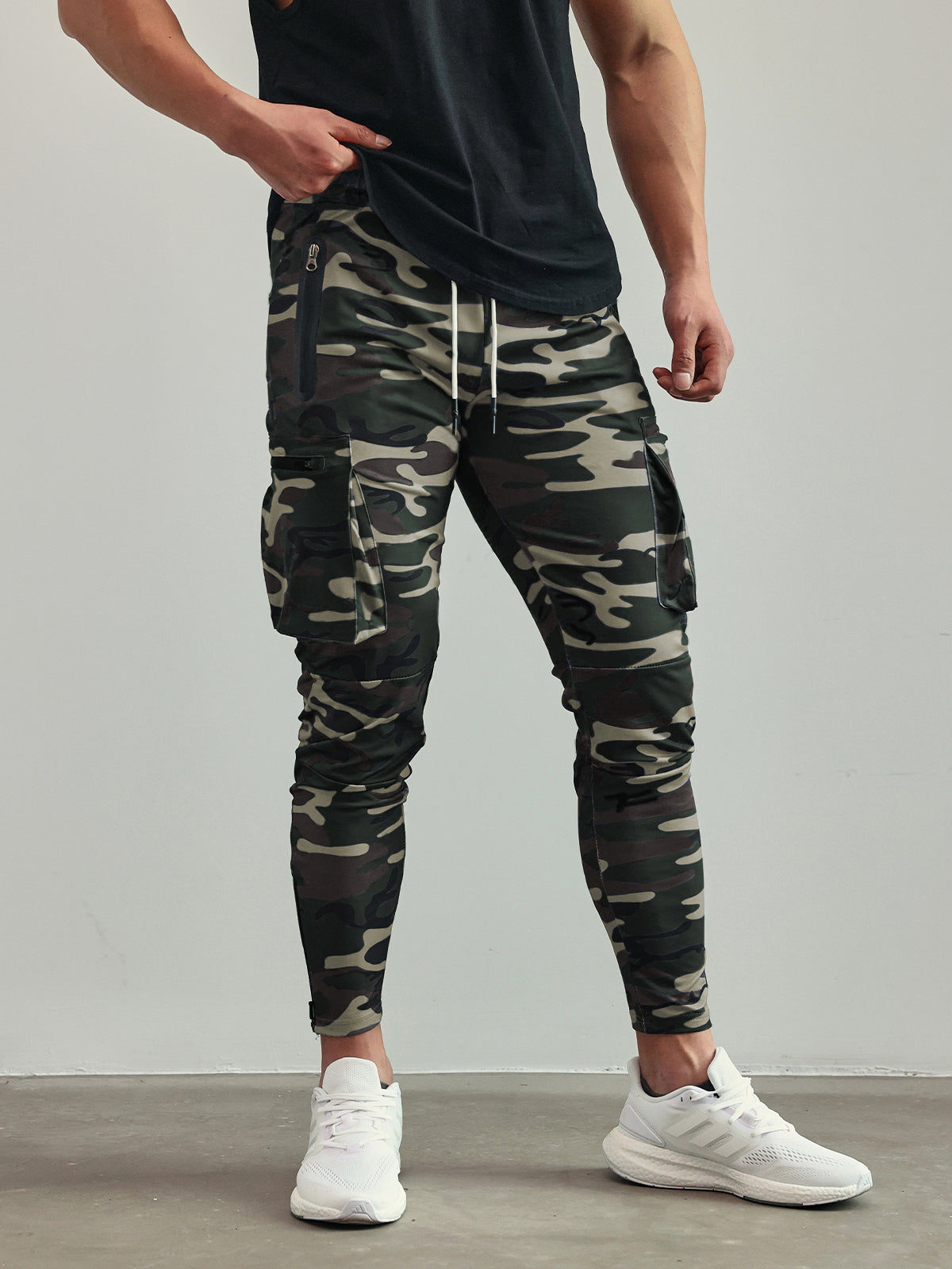 Herren Jogginghose Slim Fit Atmungsaktiv Mit Elastischem Bund und Cargo-Taschen-5