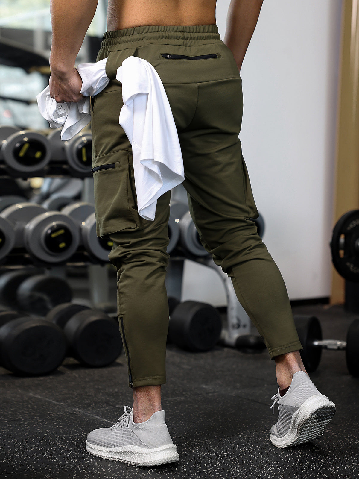 Herren Jogginghose Slim Fit Atmungsaktiv Mit Elastischem Bund und Cargo-Taschen-6