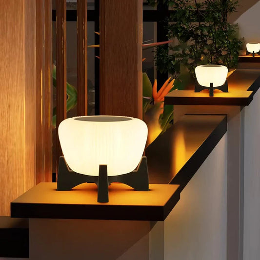 Rayvon | Elegante Außenwegbeleuchtung für zeitlose Schlichtheit 0