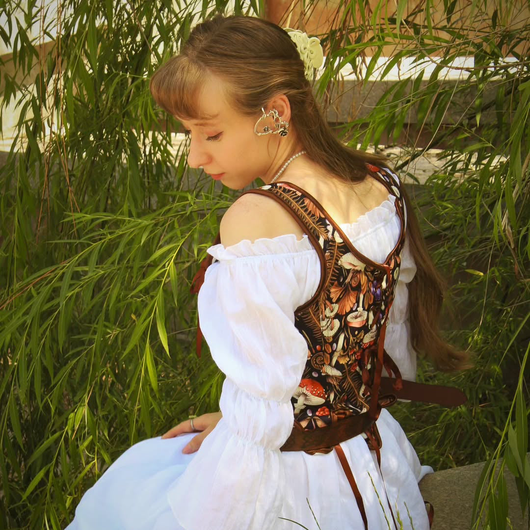 Renaissance Korsett mit U-Rücken und Bindebändern 2