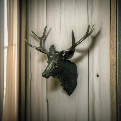 RoyalAntler – Majestätisches Hirschkopf-Dekor 3