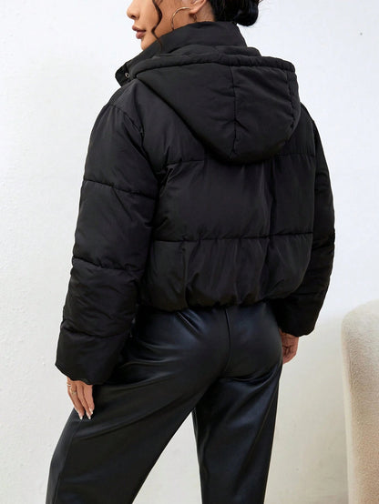 Ruby | Kurze Puffer-Winterjacke mit Kapuze für Damen 2
