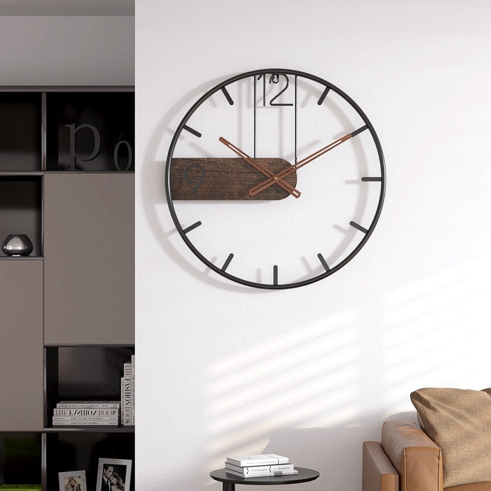 RusticTick – Wanduhr aus Stahl und Walnuss 3