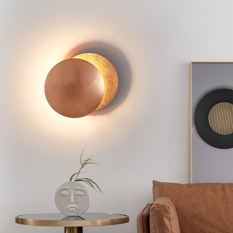 Aura Eclipse Light – Wall Lamp in Solar Eclipse Shape