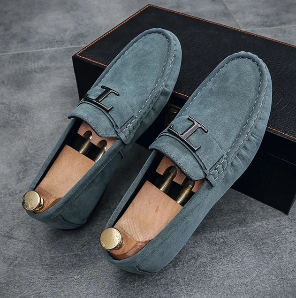 Herren Slipper Schwarz Größe 42 Leder - Bequeme Schlupfschuhe für Legere und Formelle Anlässe-2