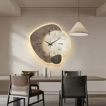 Minimalistische Wanduhr – Schlanke und Ruhige Uhr für Moderne Innenräume