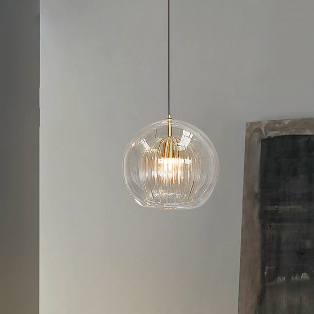 ShineSphere – Bernsteinfarbene Pendelleuchte mit strahlender Eleganz 0