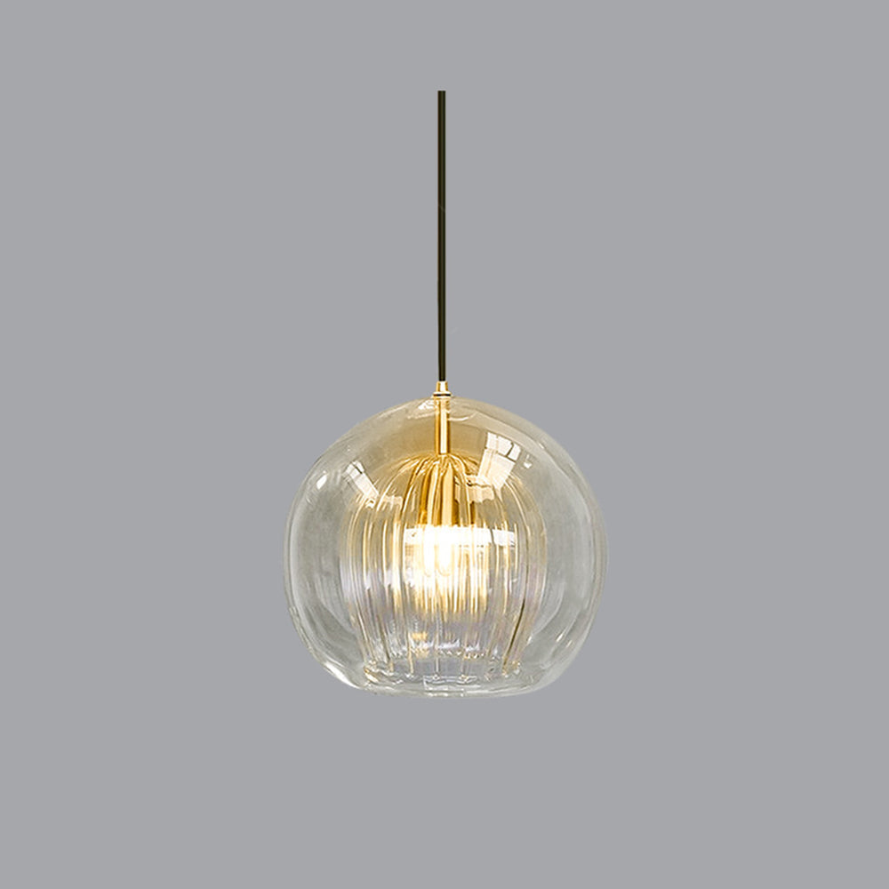 ShineSphere – Bernsteinfarbene Pendelleuchte mit strahlender Eleganz 2