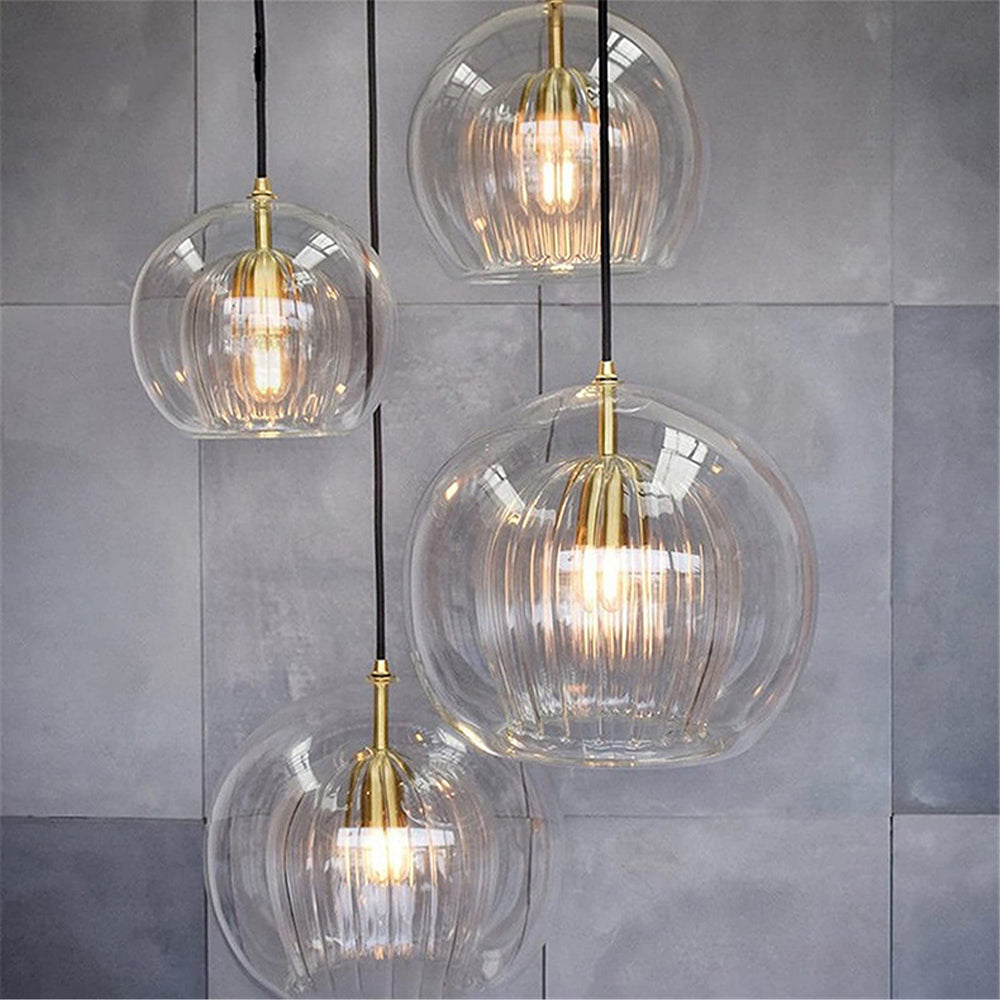 ShineSphere – Bernsteinfarbene Pendelleuchte mit strahlender Eleganz 6