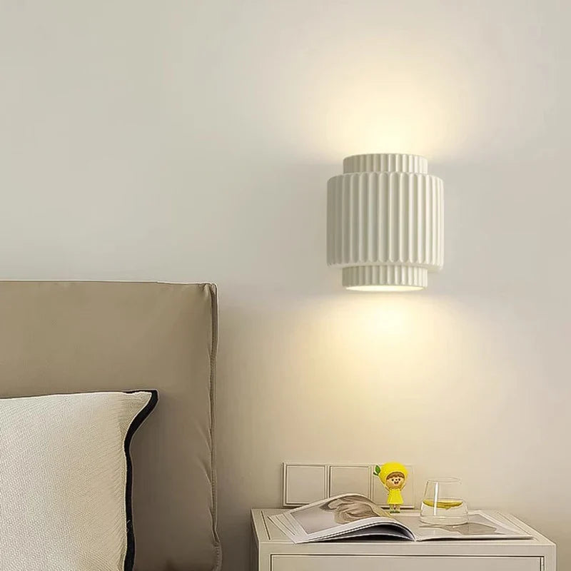 Skandinavische LED Wandleuchte PureBeam mit Gestreiftem Design – Energieeffiziente Wandlampe für Innenräume 3