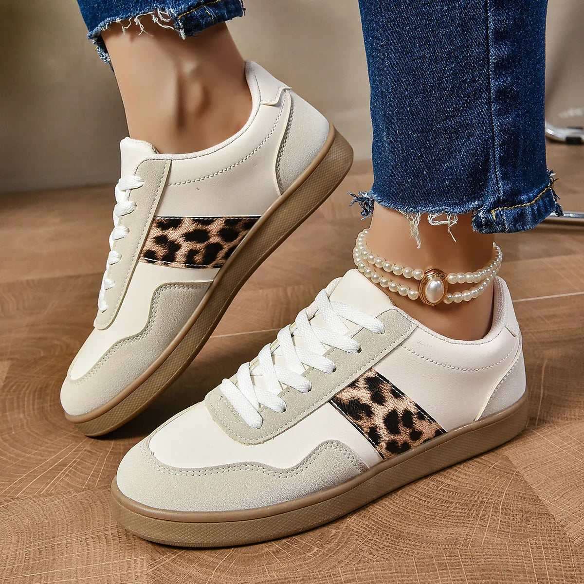 Women's Trendy Sneakers – Comfortable Fit with Animal Print Detail