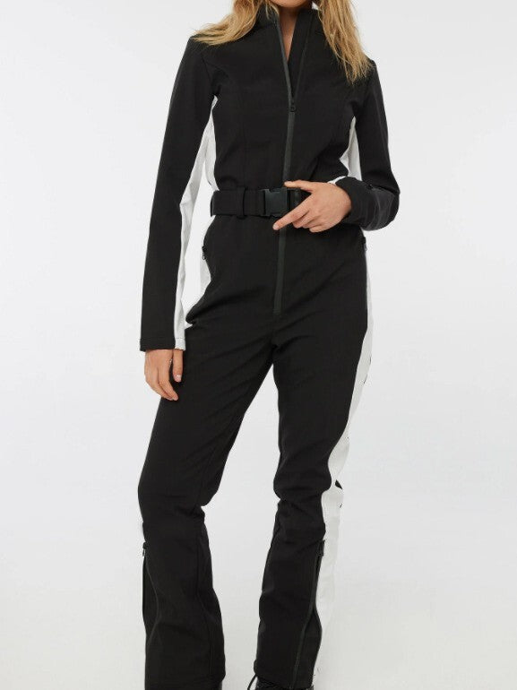 SnowLuxe – Anspruchsvolles und gemütliches Damen-Winterski-Outfit mit schmeichelndem Taillengürtel 1