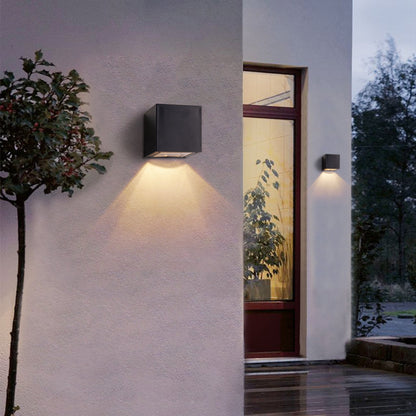 Solar LED Außenwandlampe – Wetterfeste Aussenleuchte für stilvolle Außenbeleuchtung im Garten 3