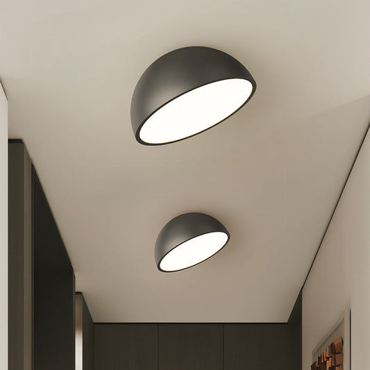 Solvra | Moderne halbrunde Deckenleuchte 0