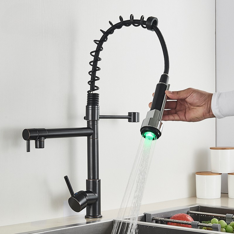 SpringTwin - Fortschrittlicher Wasserhahn mit zwei Ausgängen 9