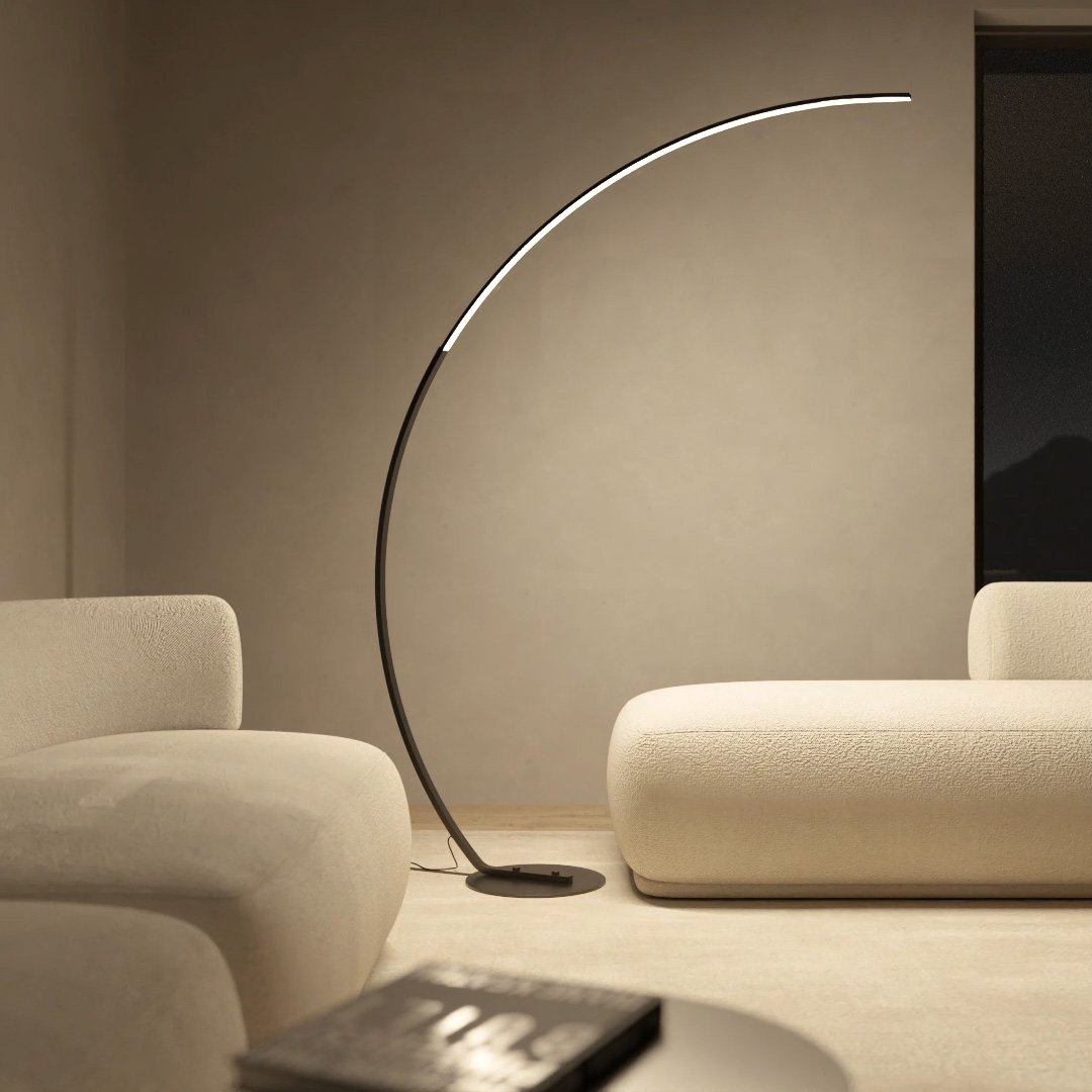 SwitchLume – LED-Stehleuchte mit Fußschalter 1