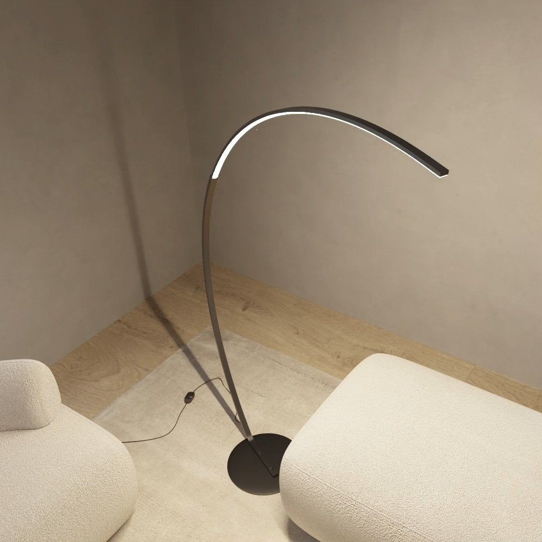 SwitchLume – LED-Stehleuchte mit Fußschalter 2