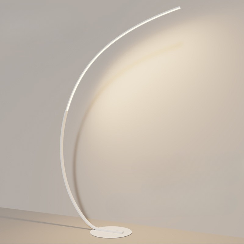 SwitchLume – LED-Stehleuchte mit Fußschalter 8