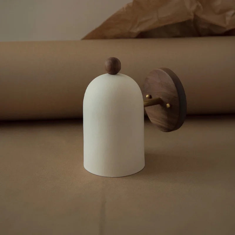 TimberSoul – Wabi-Sabi-Walnuss-Wandleuchte für natürliches Ambiente 5