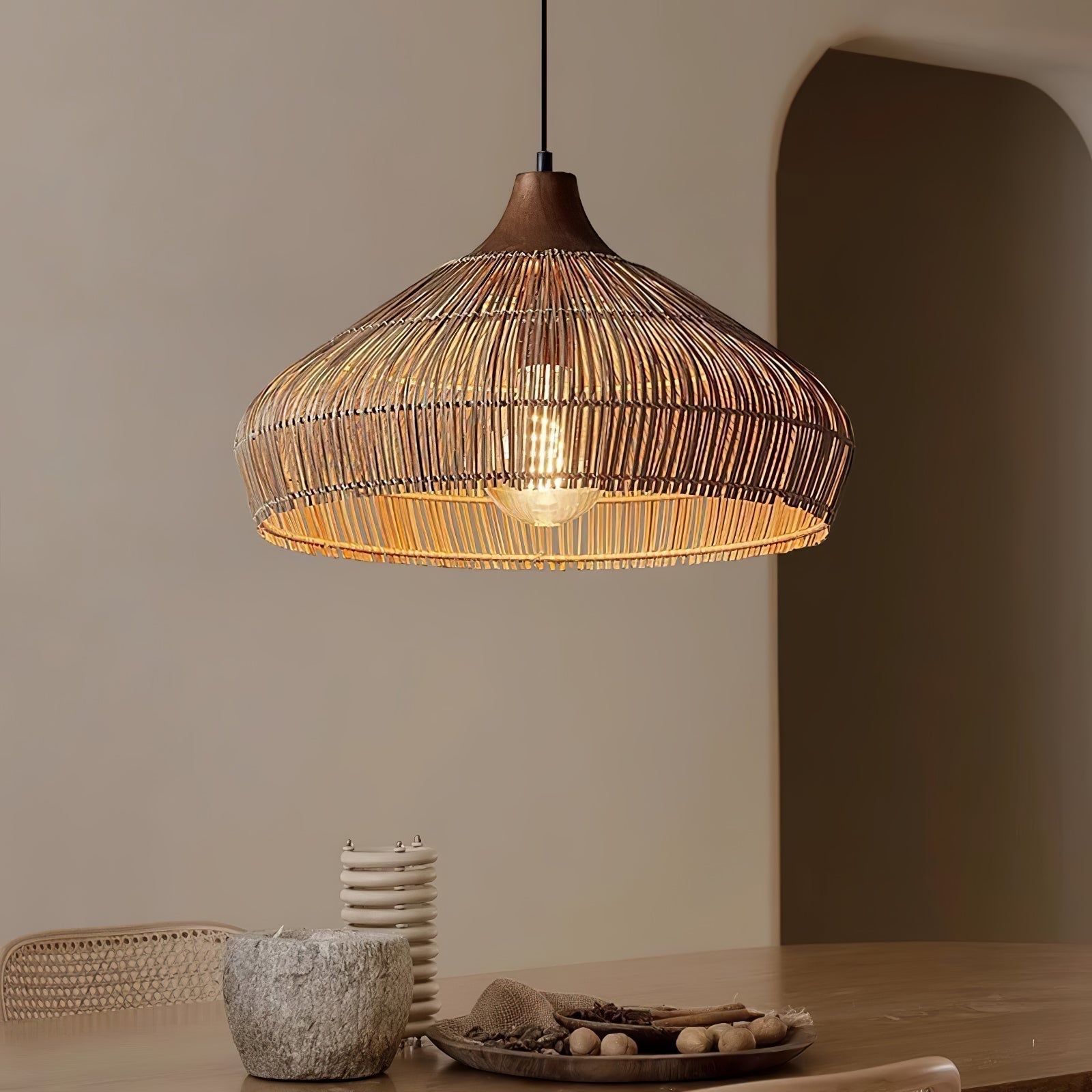 Vionel | Vintage Hängelampe aus Korbgeflecht und Rattan 1