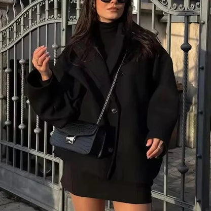 Vivienne | Kuscheliger Oversize-Wintermantel für Damen mit warmen langen Ärmeln 4