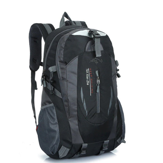 VoyagerPro – Wasserdichter Wanderrucksack mit mehreren Taschen 0