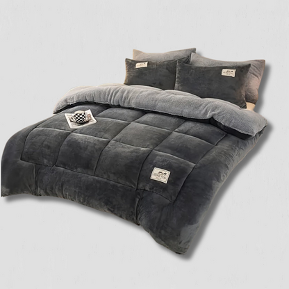 WarmNest – Luxuriöse, weiche Bettdecke 1