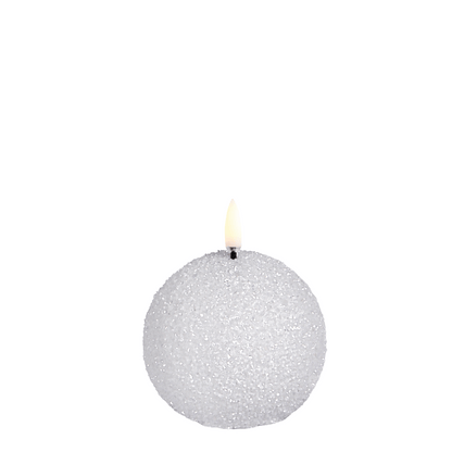 WinterShine – Elegante LED-Kerze im Schneeball-Design 0