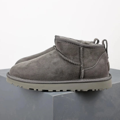 Winterliche Damenstiefel Schwarz – Ultra Mini Plattform Stiefel aus Leder mit Warmem Fell für Elegante Looks 2