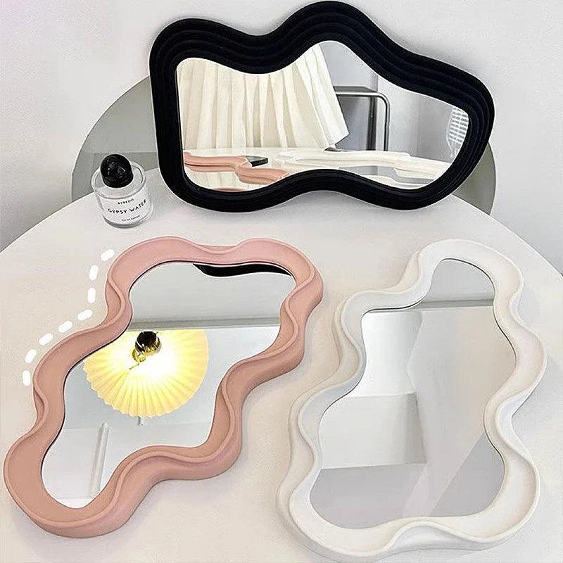 Wolkenförmiger Spiegel aus ABS – Kreatives Design für Wohnzimmer, Schlafzimmer und Badezimmer, 40,5 x 23 cm 3