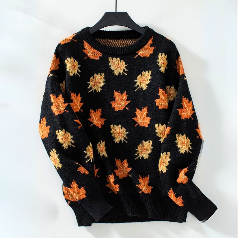 Comfortable pullover with maple leaf details for a stylish autumn