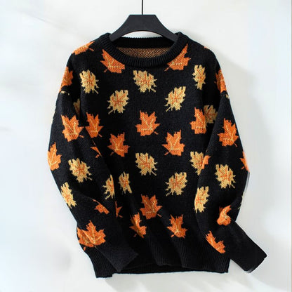 Comfortable pullover with maple leaf details for a stylish autumn