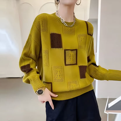Carla – Luxurious women's sweater – Soft, elegant & versatile to combine