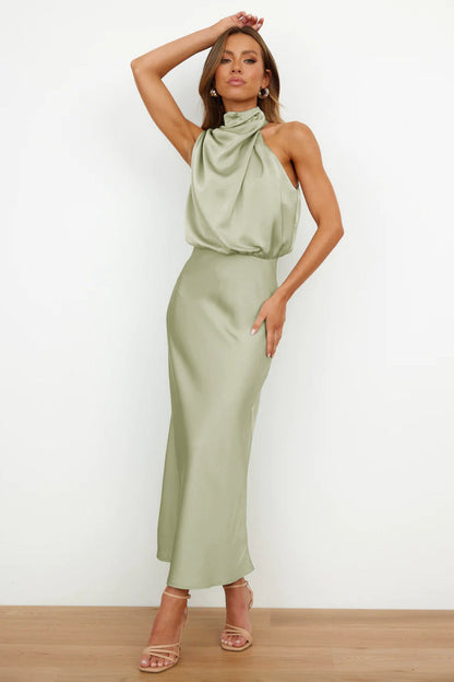Carlina – Long satin dress with halter neckline – Elegant, flowing & ideal for special occasions