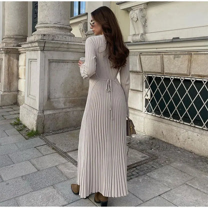 Eleanor – Feminines women's dress – Elegant, airy & perfect for special occasions