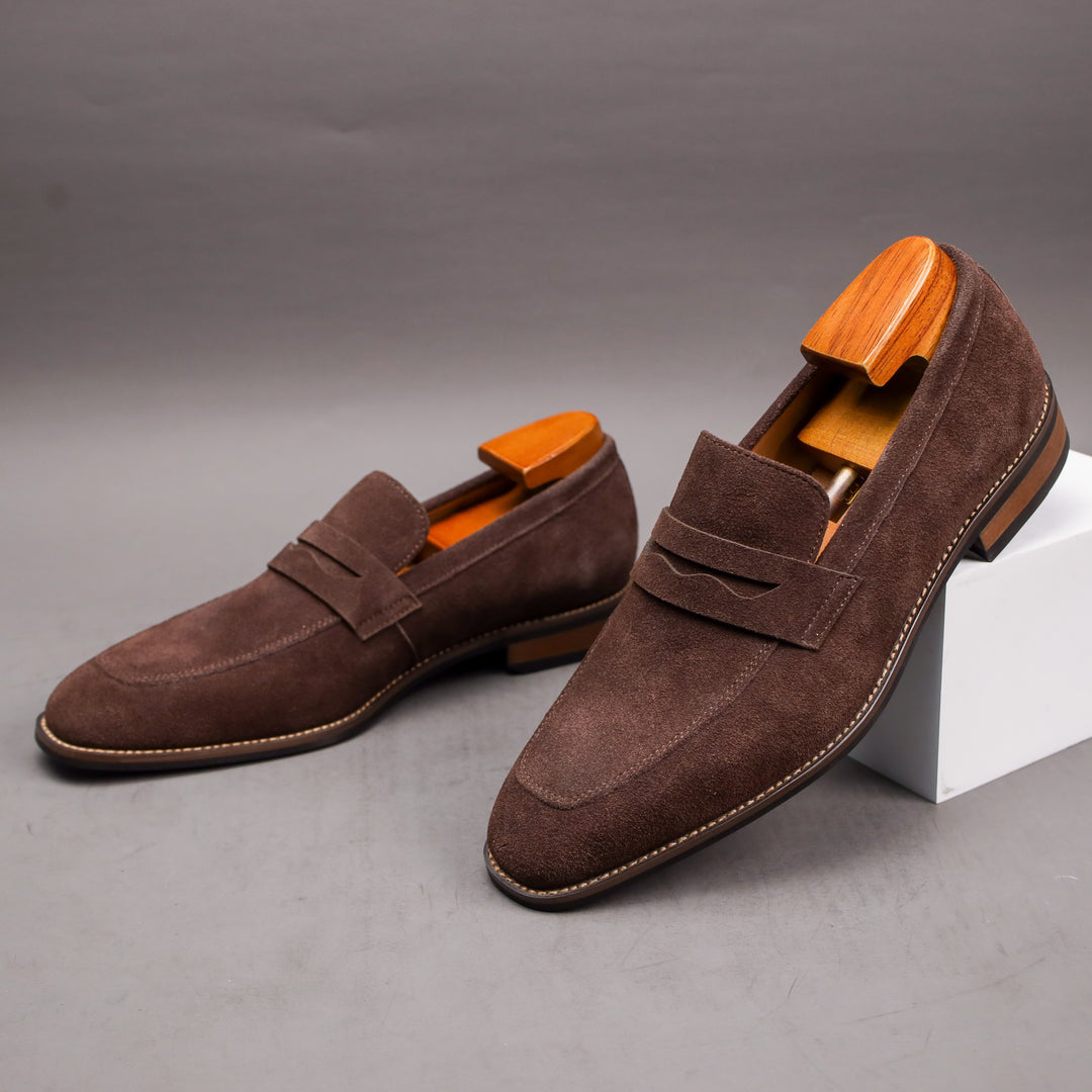 Luxuriöse Herren Slipper aus Wildleder | Elegante Slip-On Schlupfschuhe für Komfort-1