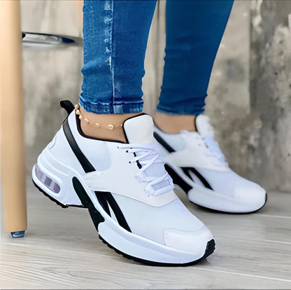 Cozy ergonomic women's sneakers | Stable, light & comfortable