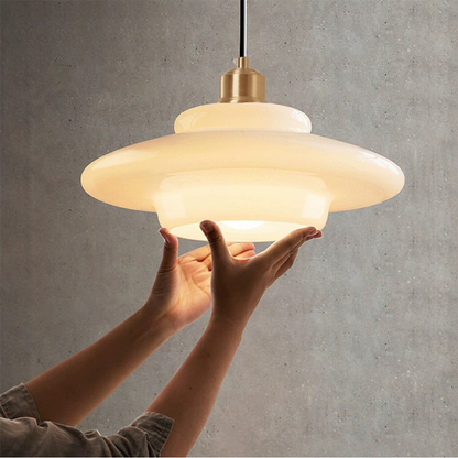 ZartGlanz Pendant – Ivory-Colored Glass Lamp