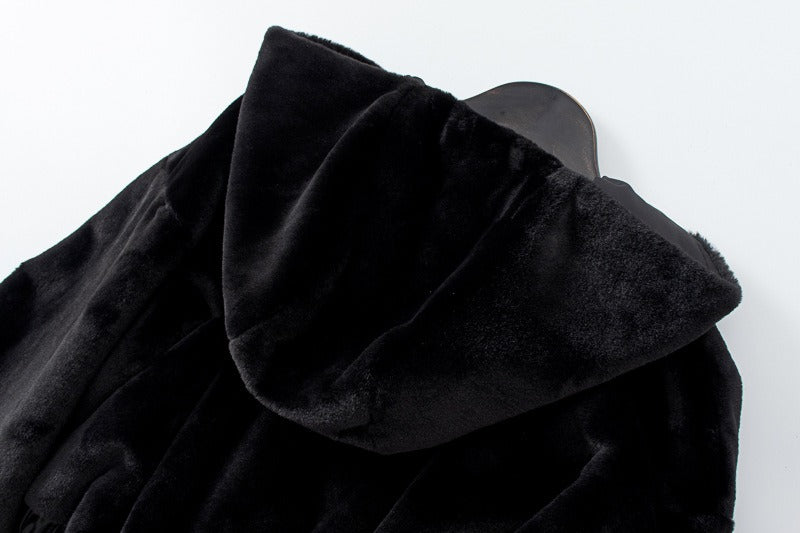 Natalia | Women's Elegant Short Faux Fur Coat