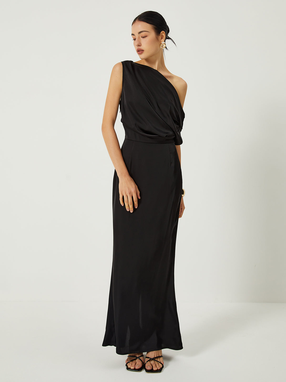 Jasmina – Feminine women's dress – airy, elegant & perfect for any occasion