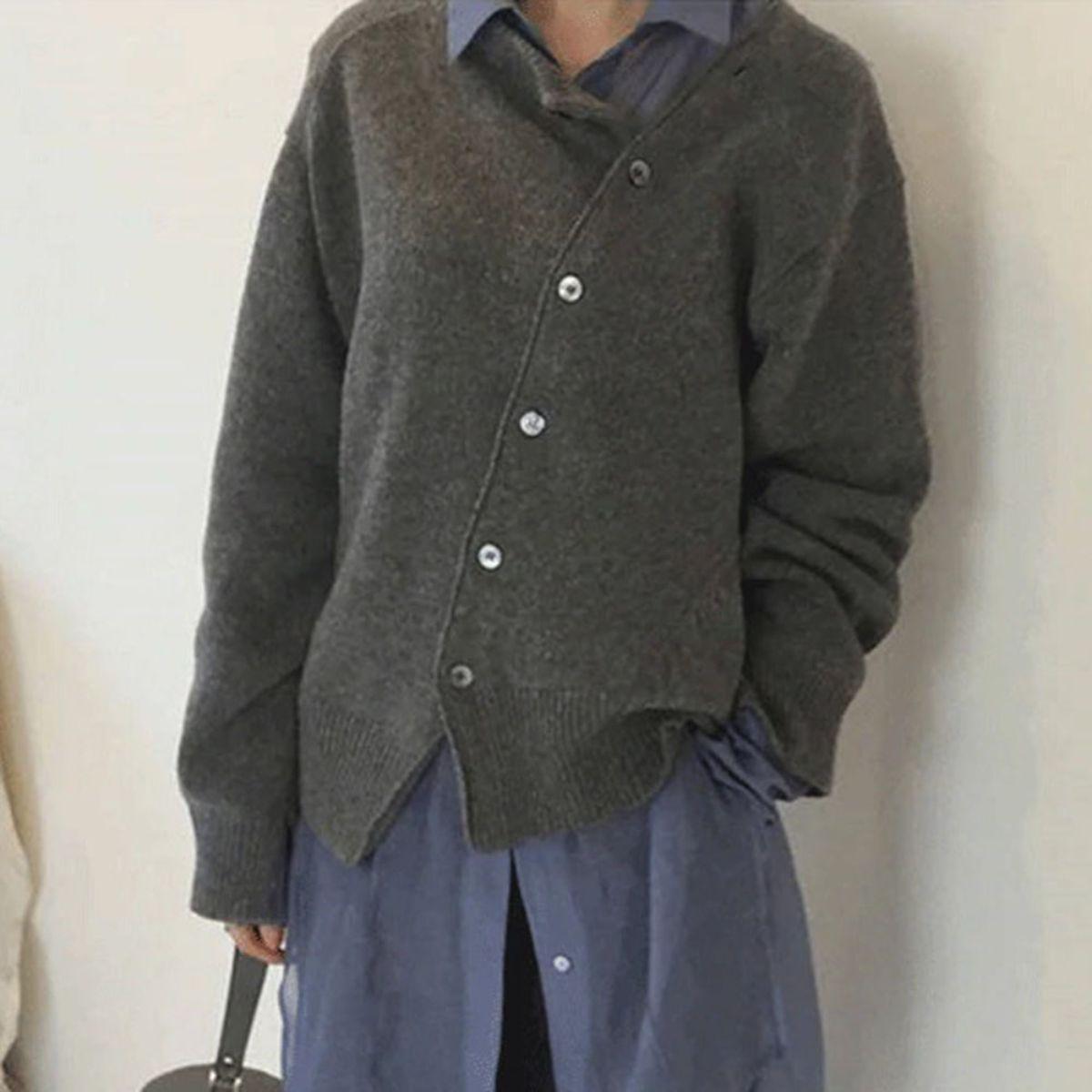 Cashmere-like vest for elegance and comfort