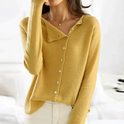 Classic knit cardigan with buttons for elegance and comfort