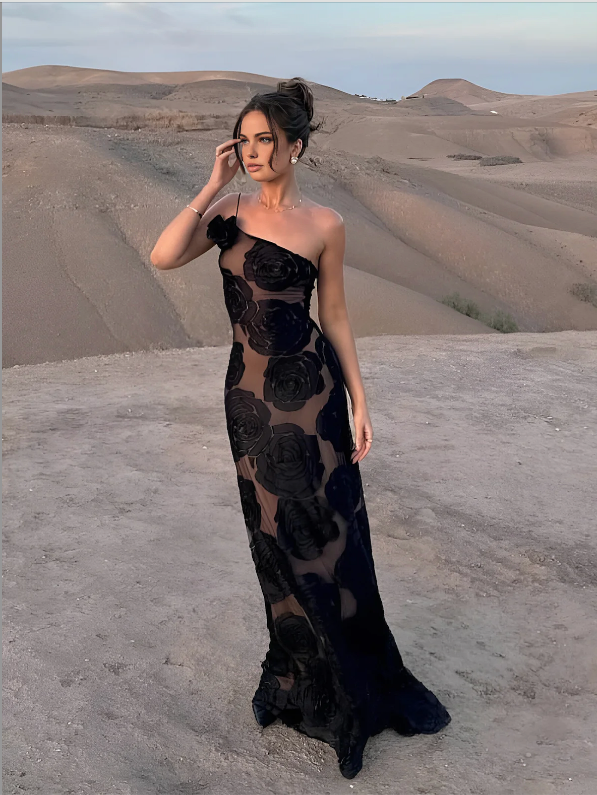 Leila – Feminine women's dress – Elegant, airy & perfect for special occasions